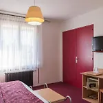 Bristol 3*