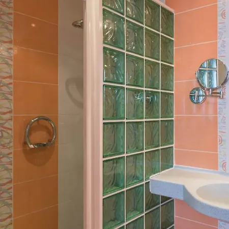 Otel Bristol Châlons-en-Champagne